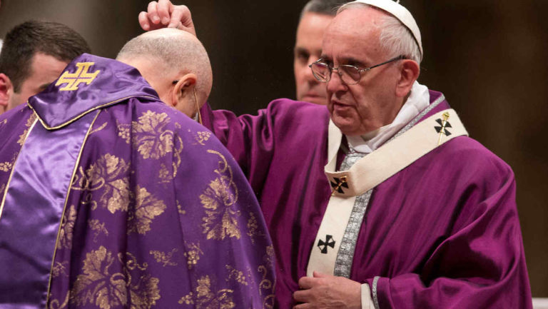 El Papa Francisco propone 15 sencillos actos de caridad para Cuaresma