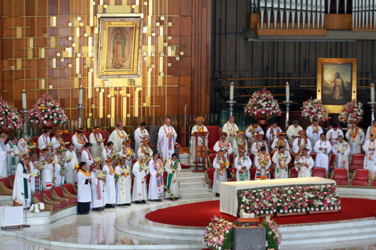 Traidoras las empresas mexicanas que construyan muro: Iglesia