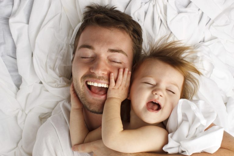 Un padre no da el pecho, pero también nutre