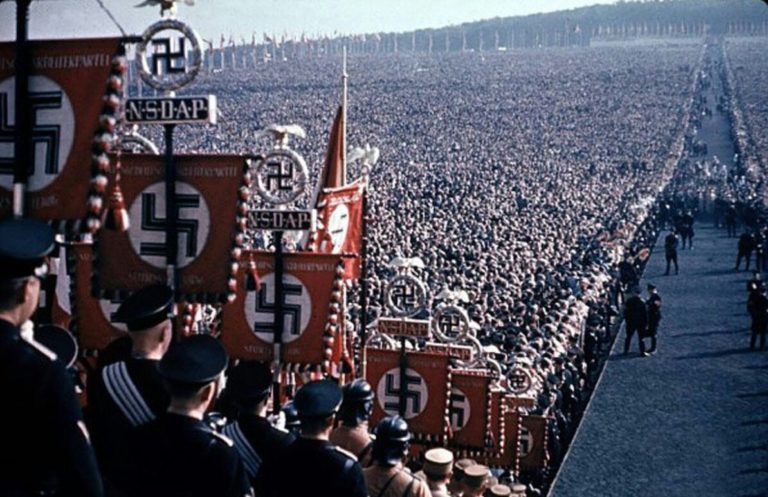 Que el Holocausto no existió y otros mitos que se siguen creyendo en la actualidad