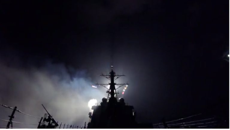 Los medios se deleitaron con el show que dio Trump de poder militar. ¿En serio van a hacer esto de nuevo?