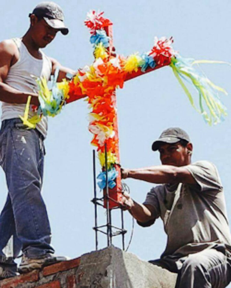 El verdadero motivo del festejo día del 3 de mayo: Día de la Santa Cruz