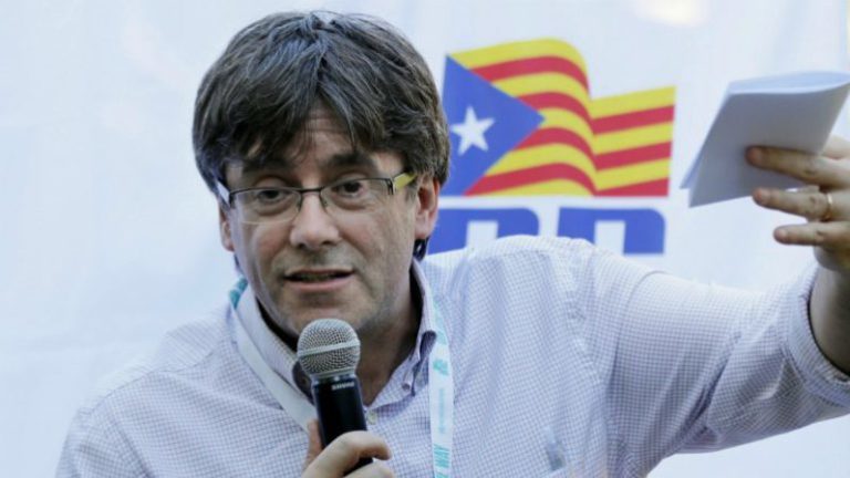 La ‘primavera árabe’ catalana, de la ‘resistencia pacífica’ a la independencia violenta