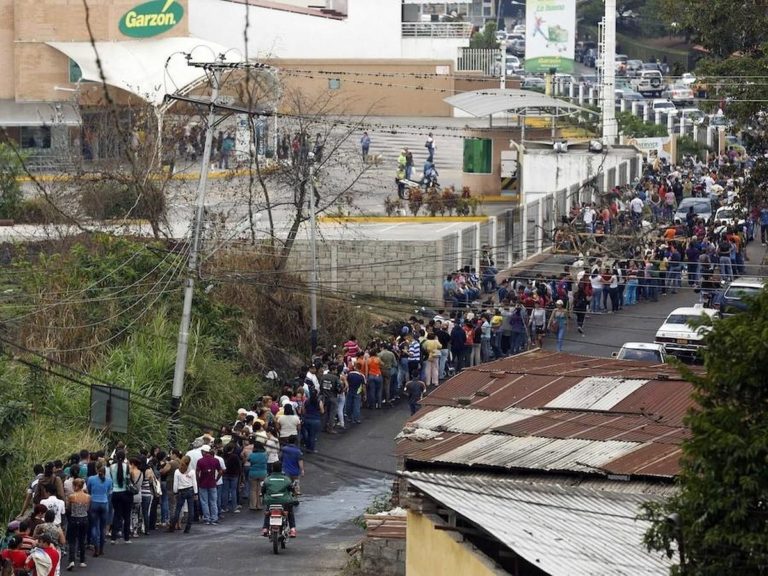 Venezuela tiene un 82% de hogares en la pobreza, según una encuesta