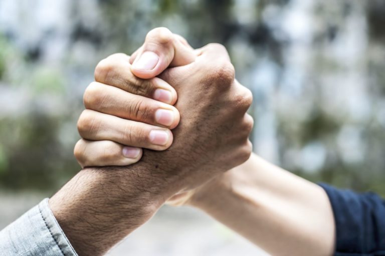¿Cómo reconstruirnos?