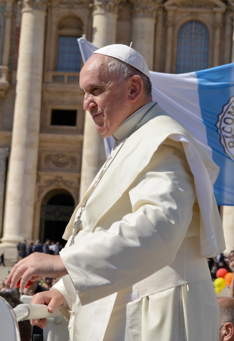 Papa Francisco: Dios es gratis, sólo te pide una cosa a cambio